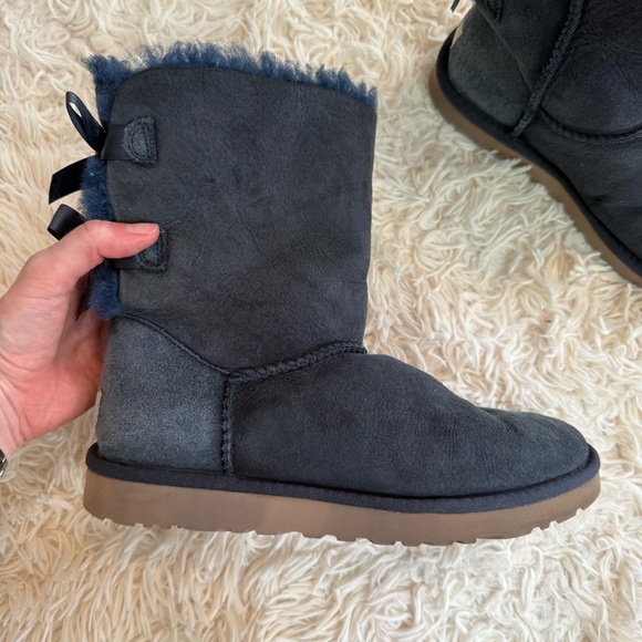 Ugg Bailey Bow II Boots fur Lined High Top Navy Blue size 8 suede round toe - Picture 5 of 13